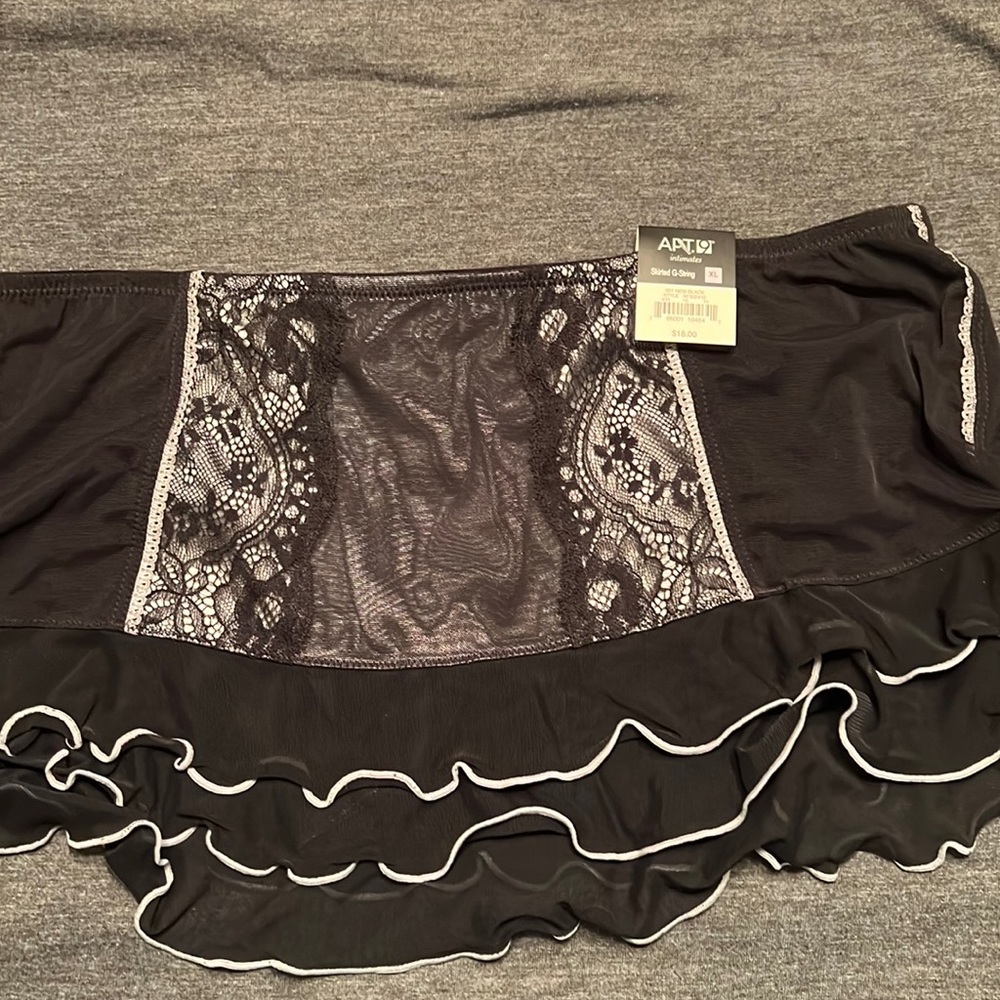 NWT Apt 9 Black Skirted G-String Intimates SIZE XL